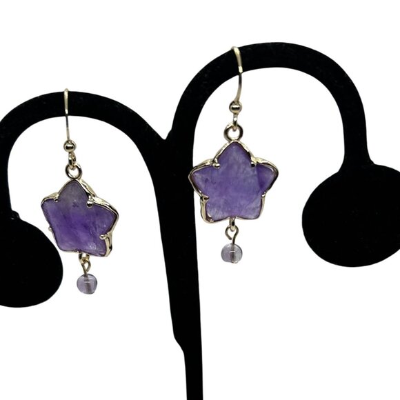 Stylish Amethyst Dangle earrings - Picture 4 of 5